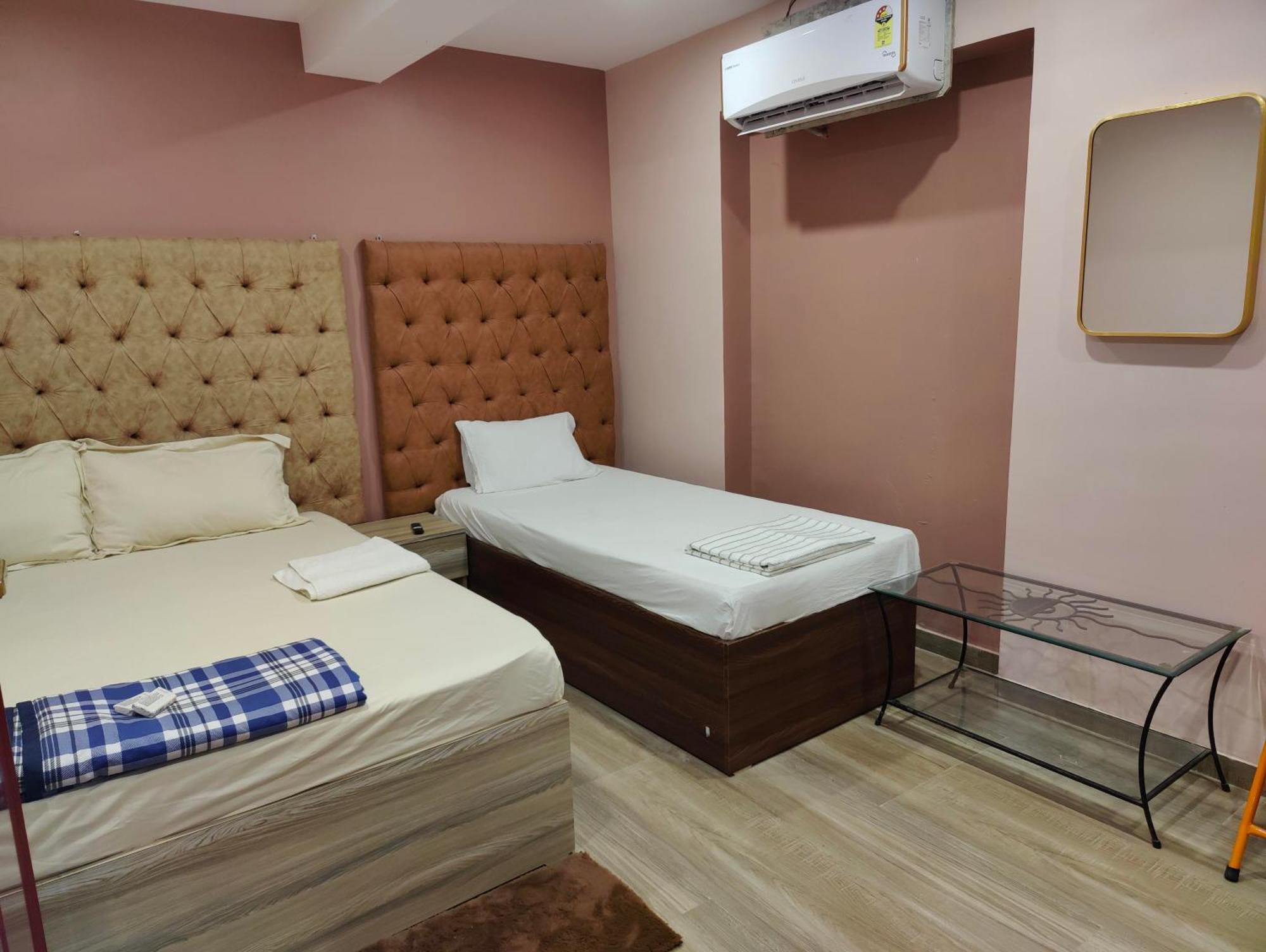 Hotel Garden View Inn - Near Nesco Mumbai Bagian luar foto